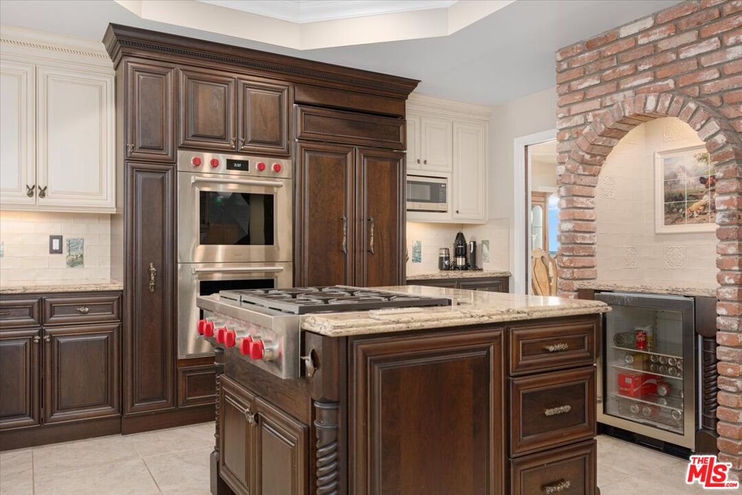 18409 Hampton Court Porter Ranch, CA 91326 - Photo 18 of 52