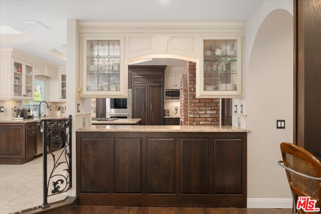 18409 Hampton Court Porter Ranch, CA 91326 - Photo 19 of 52