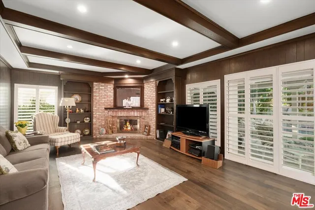 $1,678,000 | 18409 Hampton Court, Porter Ranch, CA 91326