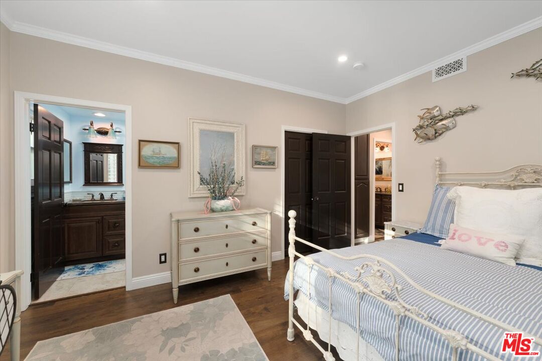 18409 Hampton Court Porter Ranch, CA 91326 - Photo 26 of 52