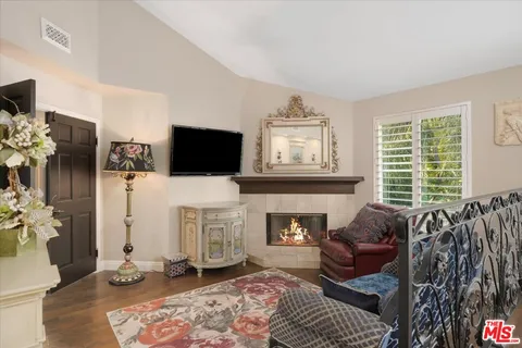 $1,678,000 | 18409 Hampton Court, Porter Ranch, CA 91326