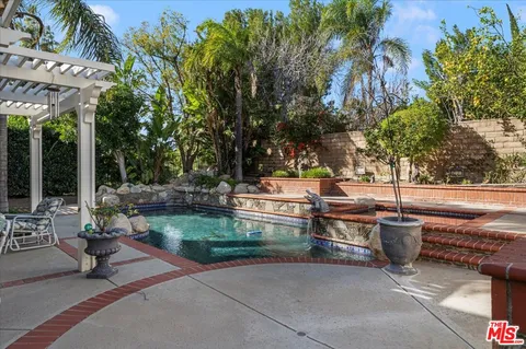 $1,678,000 | 18409 Hampton Court, Porter Ranch, CA 91326