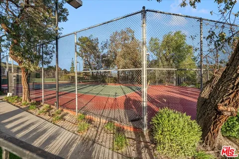 $1,678,000 | 18409 Hampton Court, Porter Ranch, CA 91326