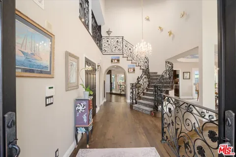 $1,678,000 | 18409 Hampton Court, Porter Ranch, CA 91326