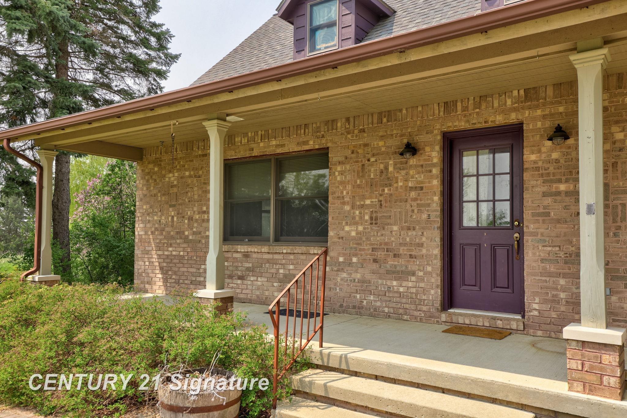 720 Pt Crescent Rd Port Port Austin, MI 48467 - Photo 7 of 79
