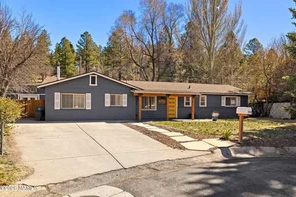 $769,000 | 1928 North Lynn Drive, Flagstaff, AZ 86001