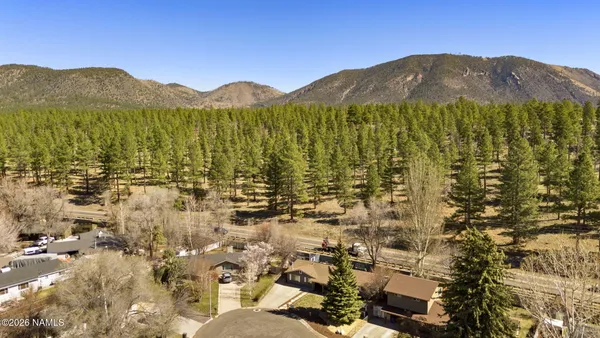 $769,000 | 1928 North Lynn Drive, Flagstaff, AZ 86001