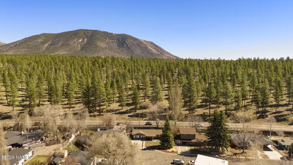 $769,000 | 1928 North Lynn Drive, Flagstaff, AZ 86001