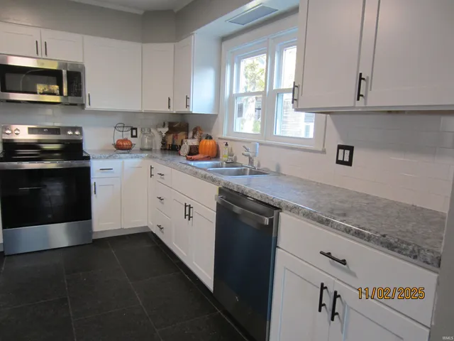 $164,900 | 1515 West 4th Street, Marion, IN 46952