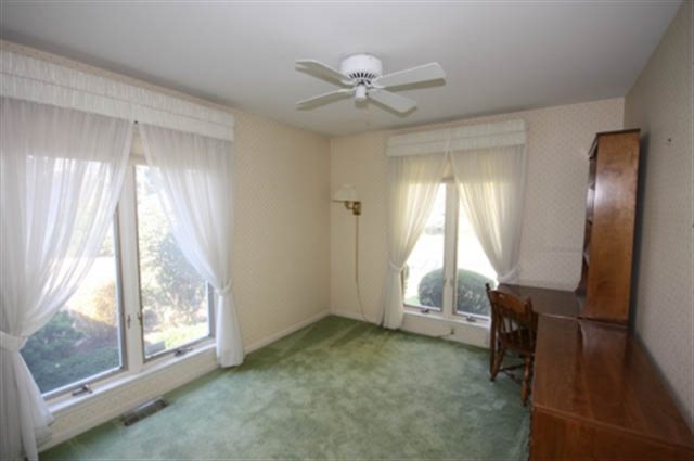 502 West Northgate Road Peoria, IL 61614 - Photo 12 of 15 Gallery Image 12