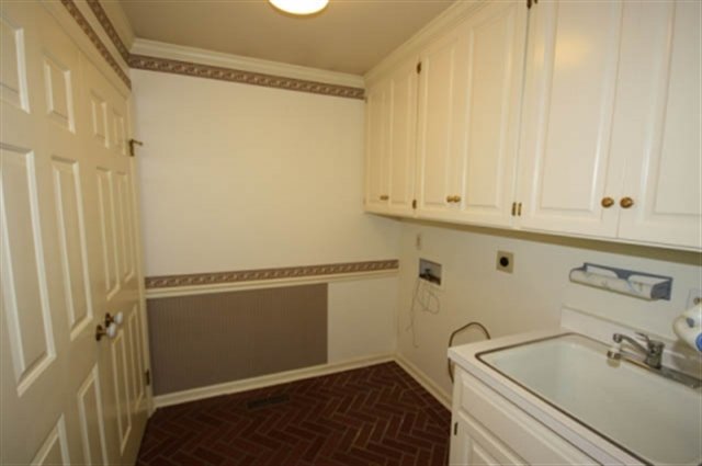 502 West Northgate Road Peoria, IL 61614 - Photo 9 of 15 Gallery Image 9