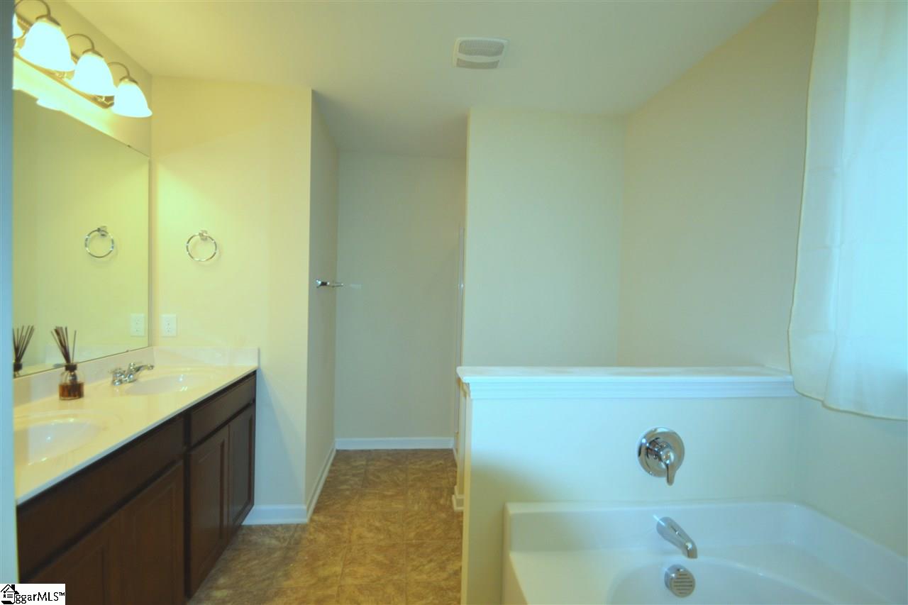 459 Riverdale Road Simpsonville, SC 29680 - Photo 20 of 36 Gallery Image 20