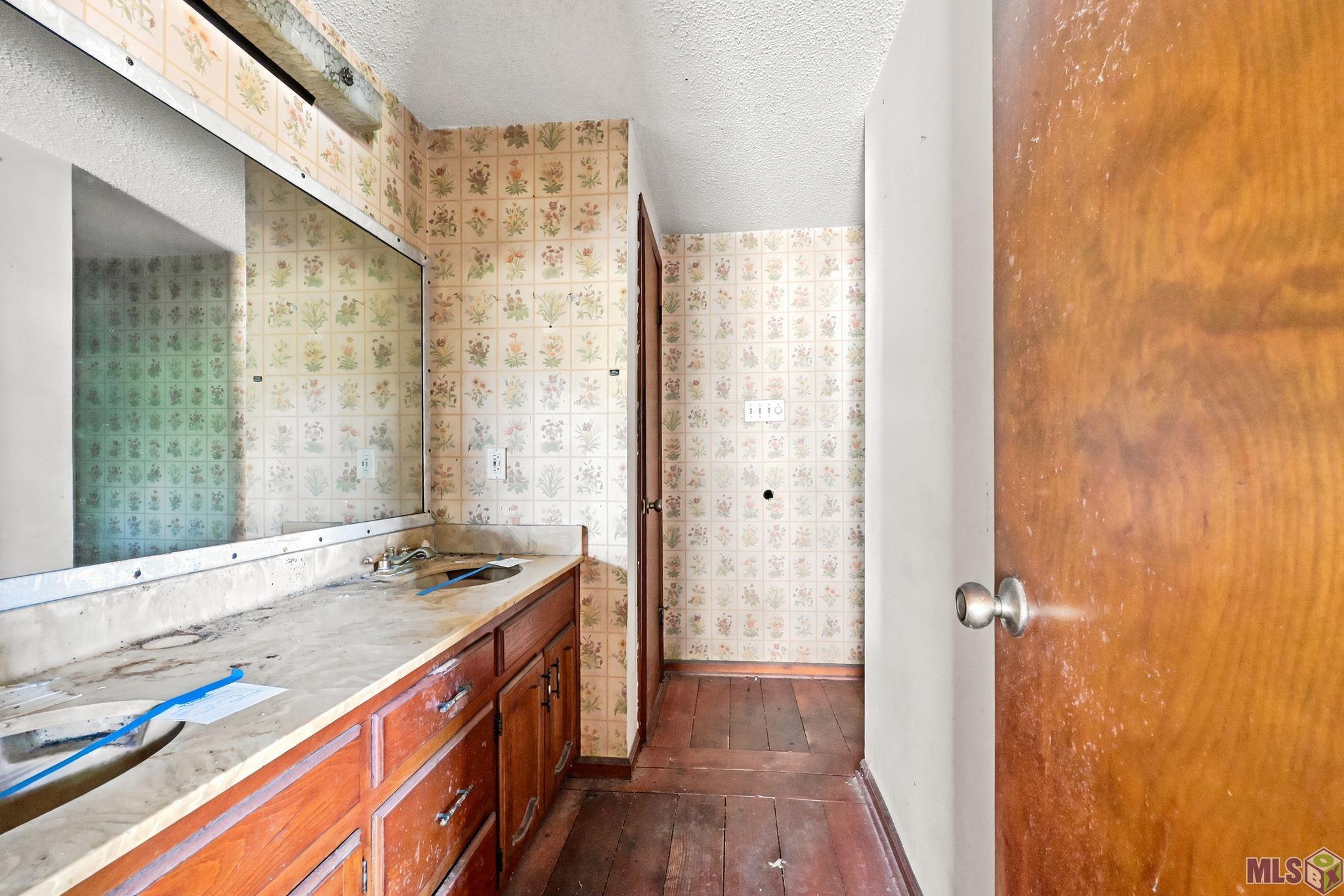 1883 Stonegate Court Baton Rouge, LA 70815 - Photo 12 of 17