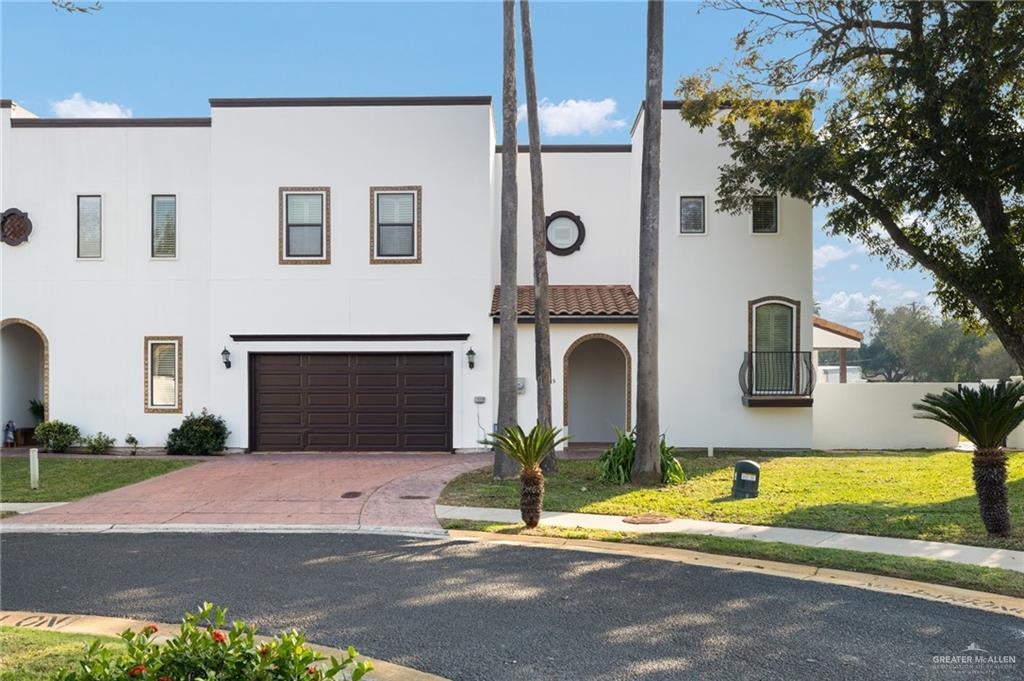 a house view with a outdoor space