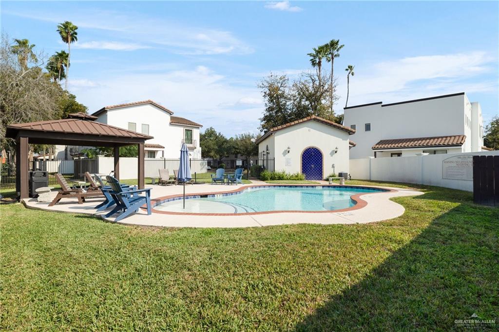 605 Ithaca Avenue McAllen, TX 78501 - Photo 22 of 23 a view of a house with swimming pool and sitting area