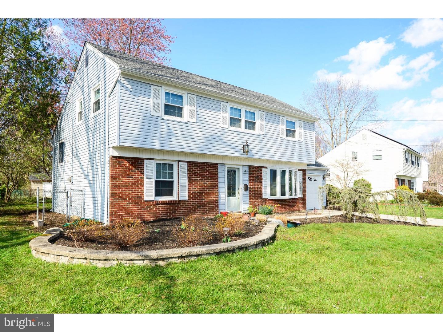5 Buckingham Road Marlton, NJ 08053 - Photo 3 of 24