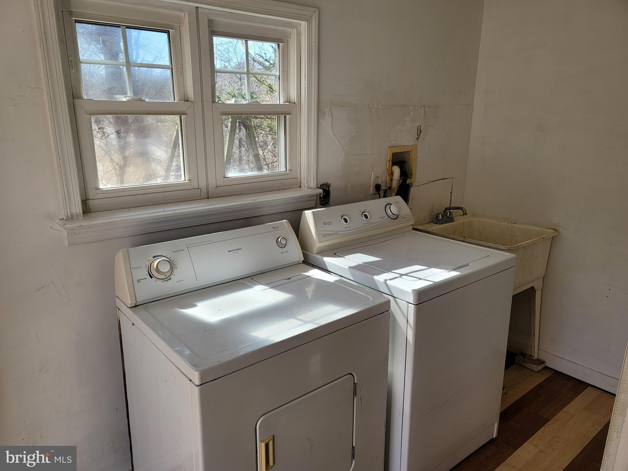 25131 Old Hundred Road Dickerson, MD 20842 - Photo 16 of 22 Gallery Image 16