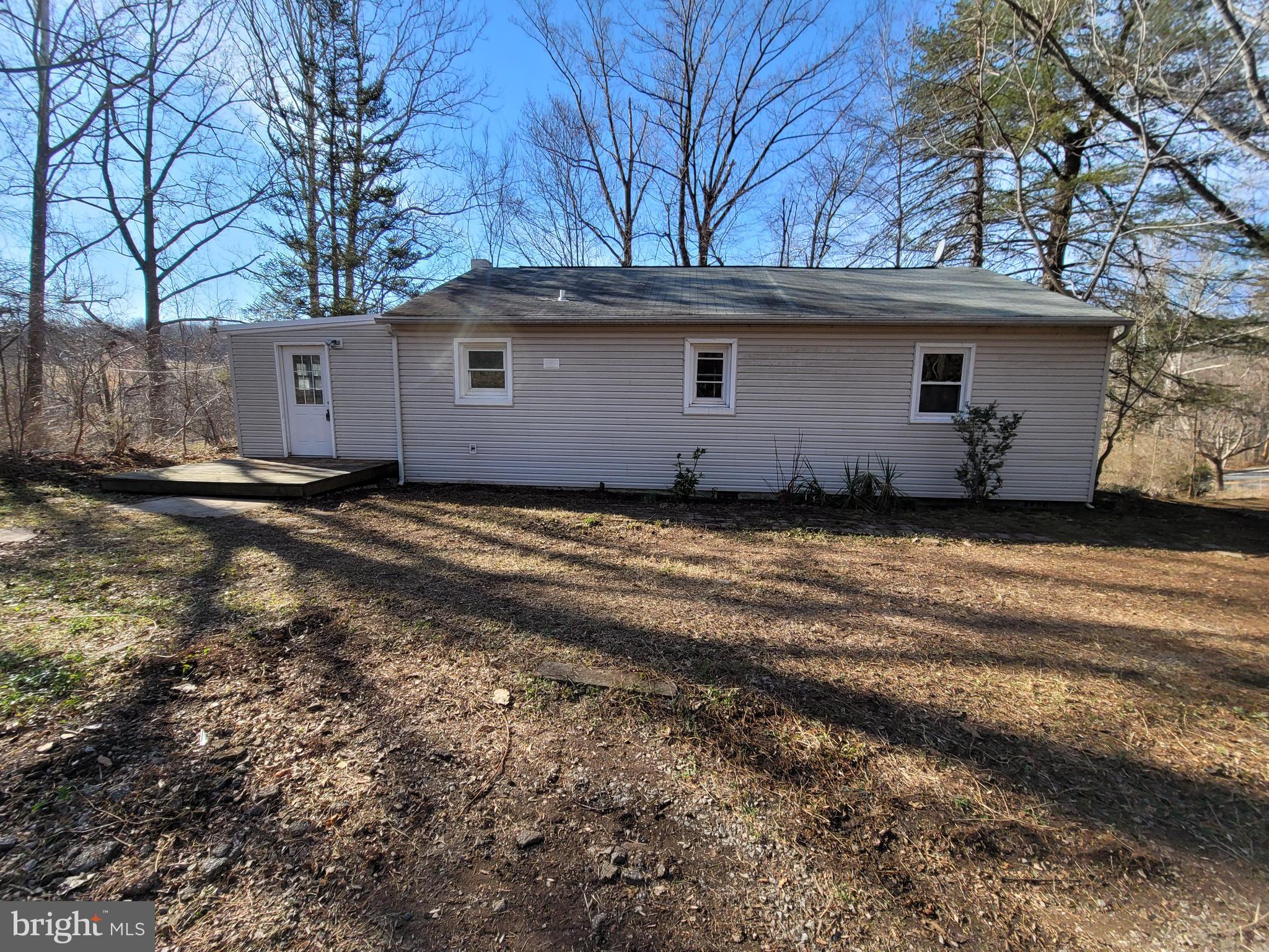 25131 Old Hundred Road Dickerson, MD 20842 - Photo 19 of 22 Gallery Image 19
