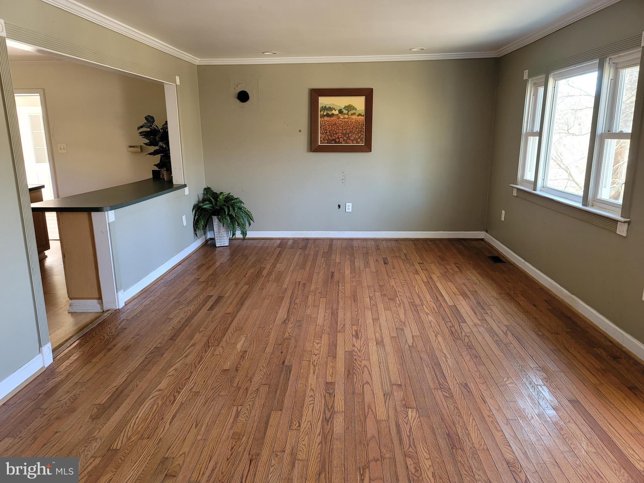 25131 Old Hundred Road Dickerson, MD 20842 - Photo 3 of 22 Gallery Image 3
