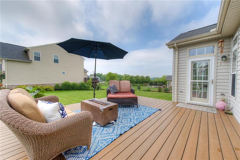 226 Cobblestone Drive Pittsburgh, PA 15237 - Photo 22 of 25 Deck