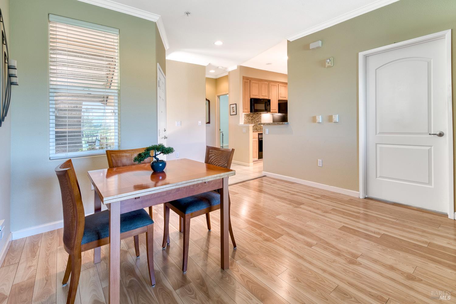 100 North Avenue, Unit 120 San Rafael, CA 94903 - Photo 10 of 27