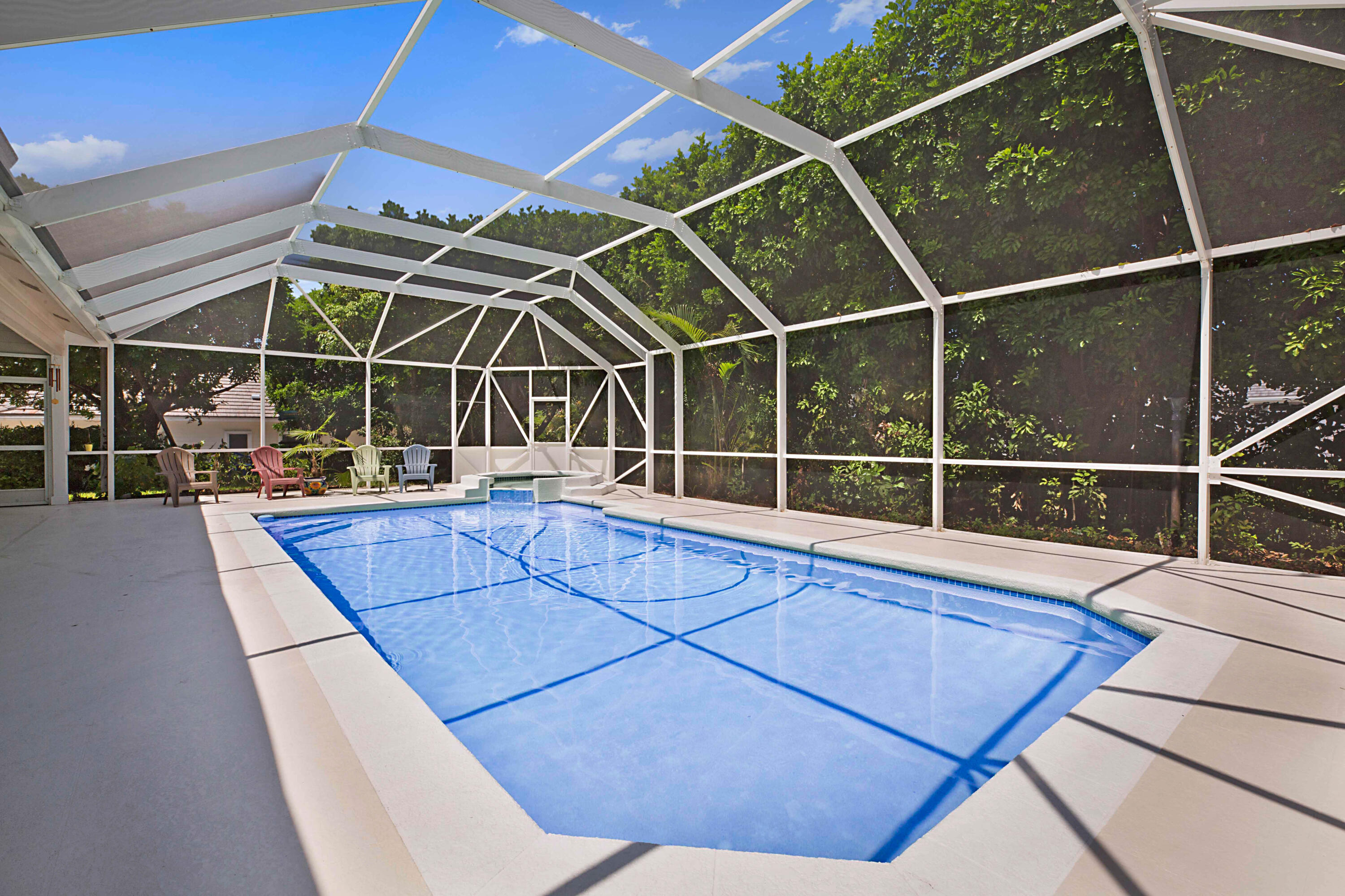 18329 Southeast Ridgeview Drive Tequesta, FL 33469 - Photo 54 of 65 Pool/Spa