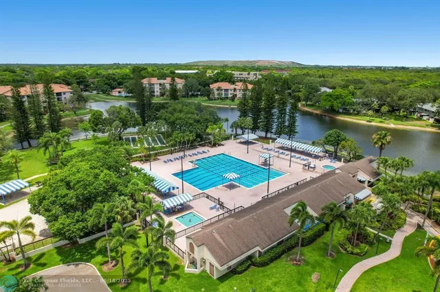 $259,000 | 4161 Coral Tree Circle, Unit 362, Coconut Creek, FL 33073