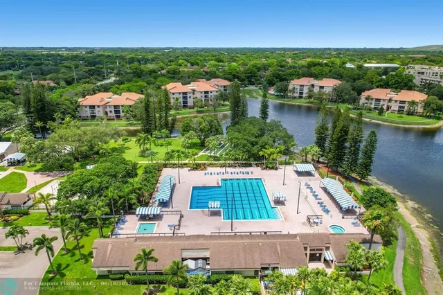 $259,000 | 4161 Coral Tree Circle, Unit 362, Coconut Creek, FL 33073