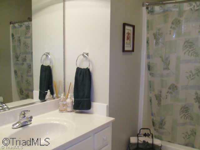 6924 Bridgewood Road Clemmons, NC 27012 - Photo 6 of 9 Other. Bathroom