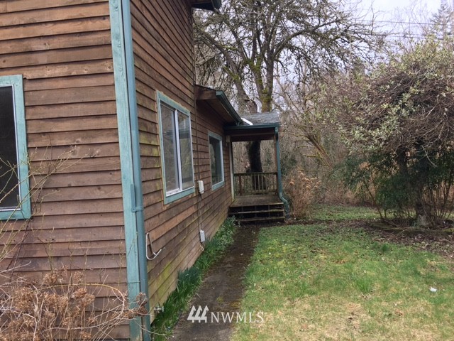 1177 Northeast Paulson Road Poulsbo, WA 98370 - Photo 1 of 13 Gallery Image 1
