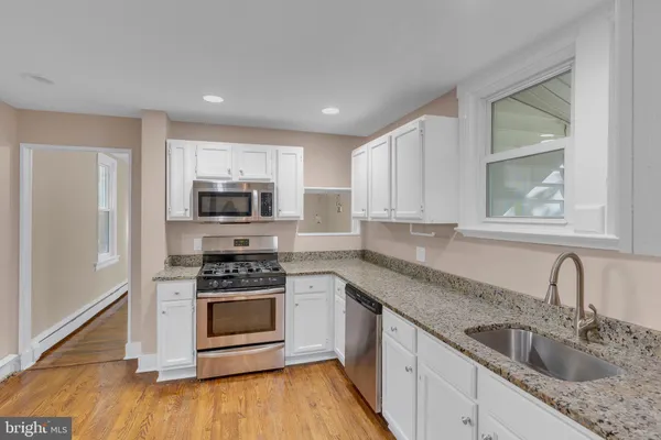 $355,000 | 820 Laurel Street, Delanco, NJ 08075