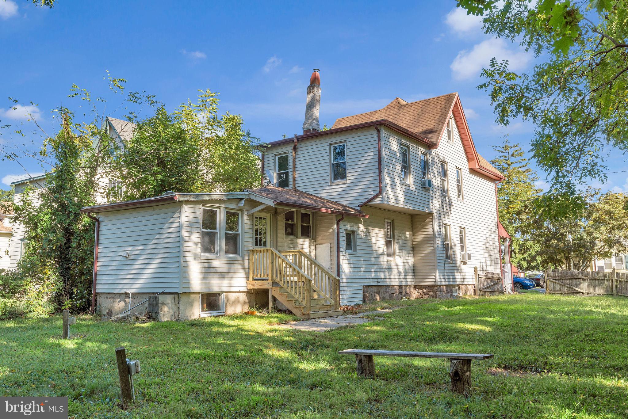 820 Laurel Street Delanco, NJ 08075 - Photo 23 of 24 Charming home with lush green surroundings.