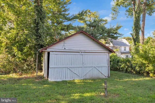 $355,000 | 820 Laurel Street, Delanco, NJ 08075