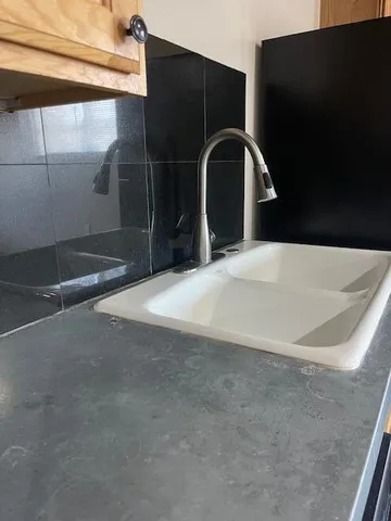 a close view of sink