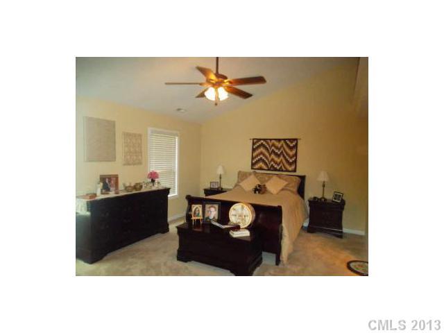2038 Lometa Road York, SC 29745 - Photo 11 of 16 Gallery Image 11