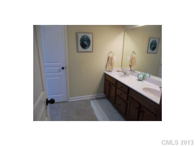 2038 Lometa Road York, SC 29745 - Photo 9 of 16 Gallery Image 9