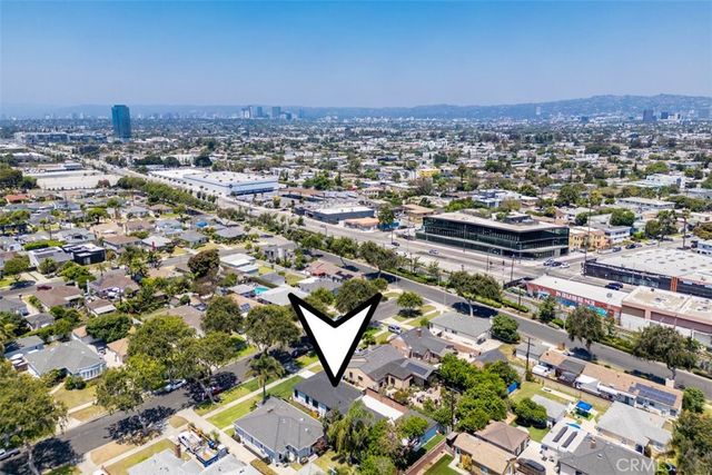 $1,465,000 | 3434 South Redondo Boulevard, Los Angeles, CA 90016