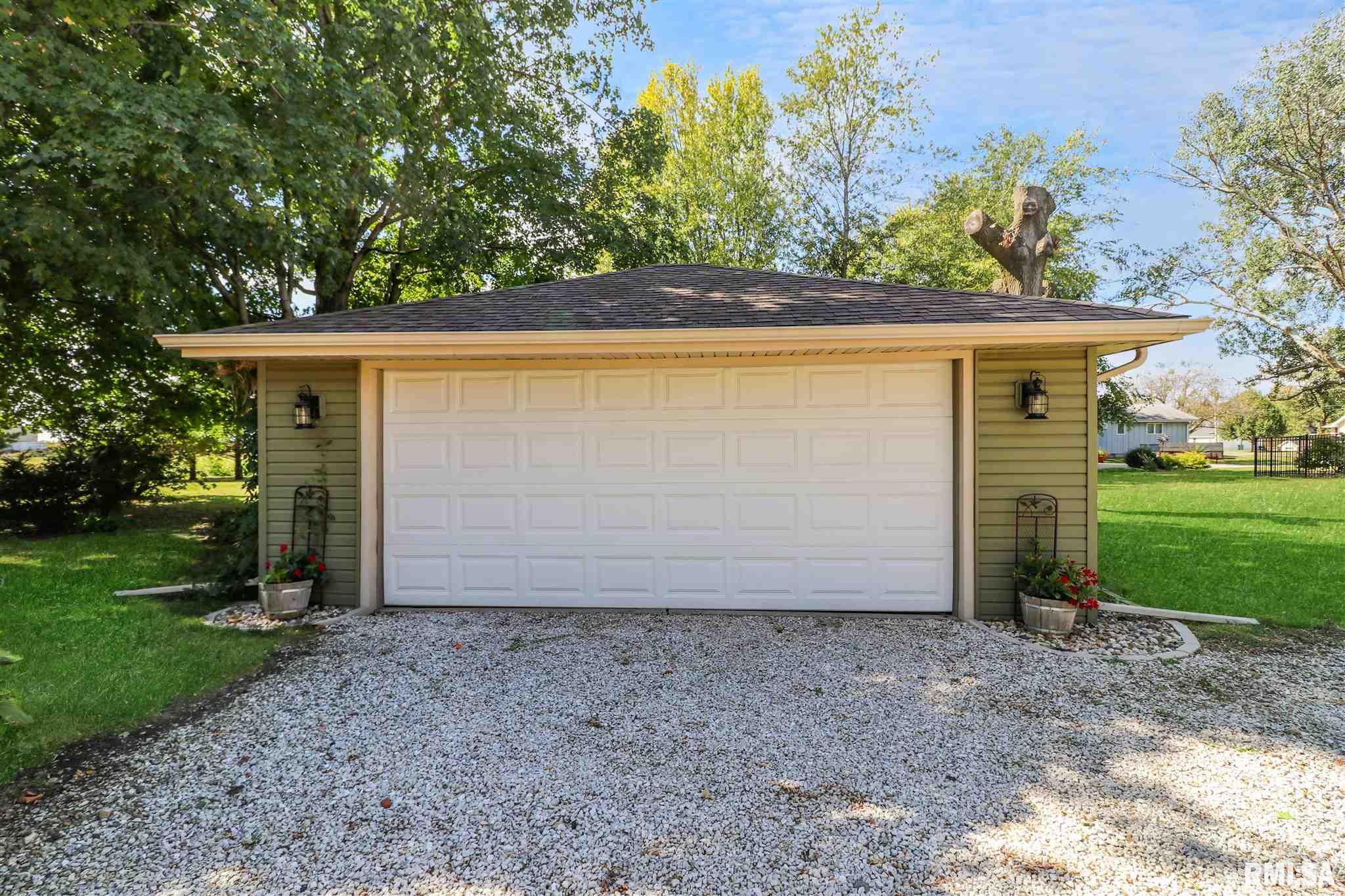 8115 North Kickapoo-Edwards Road Edwards, IL 61528 - Photo 3 of 30 Gallery Image 3