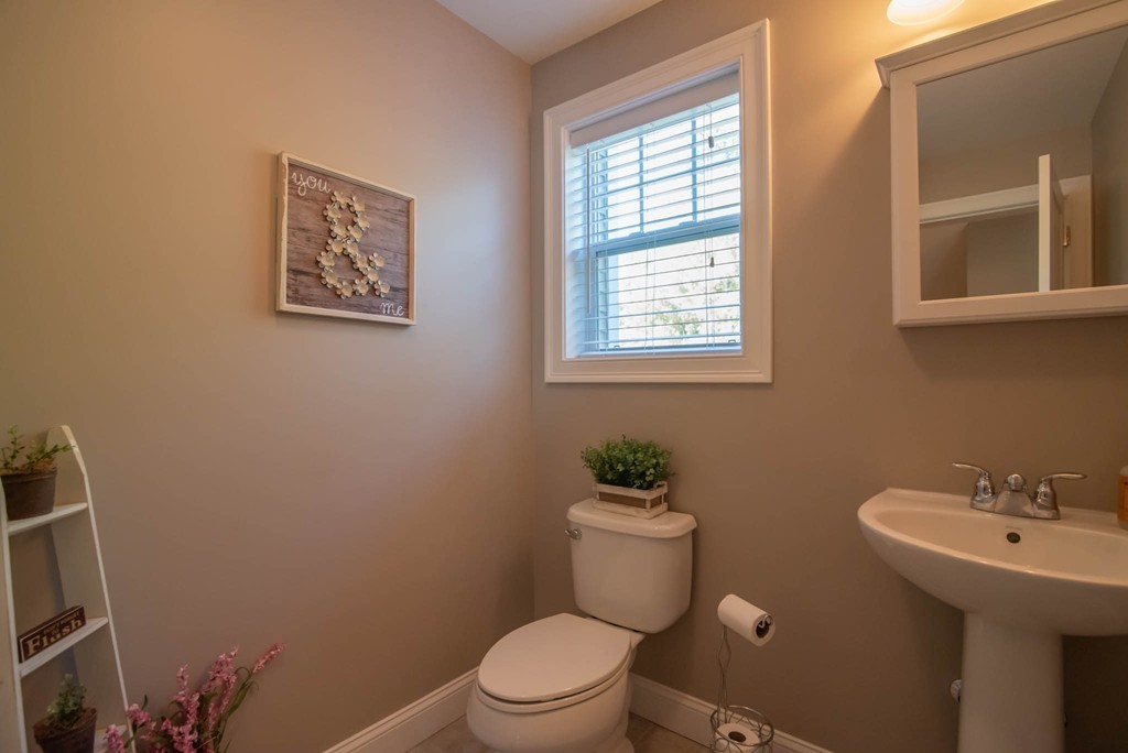 222 Villager Road, Unit 222 Chester, NH 03036 - Photo 18 of 41