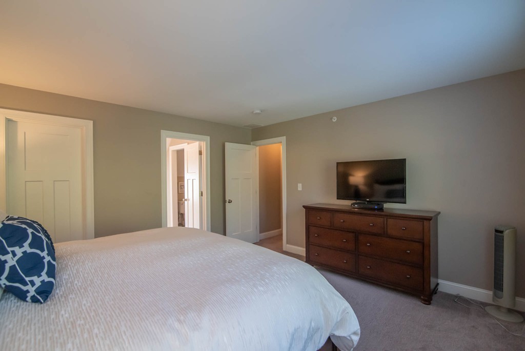 222 Villager Road, Unit 222 Chester, NH 03036 - Photo 19 of 41