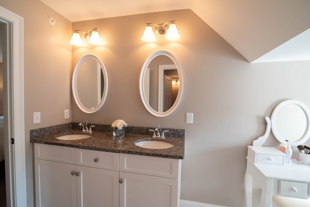 222 Villager Road, Unit 222 Chester, NH 03036 - Photo 29 of 41