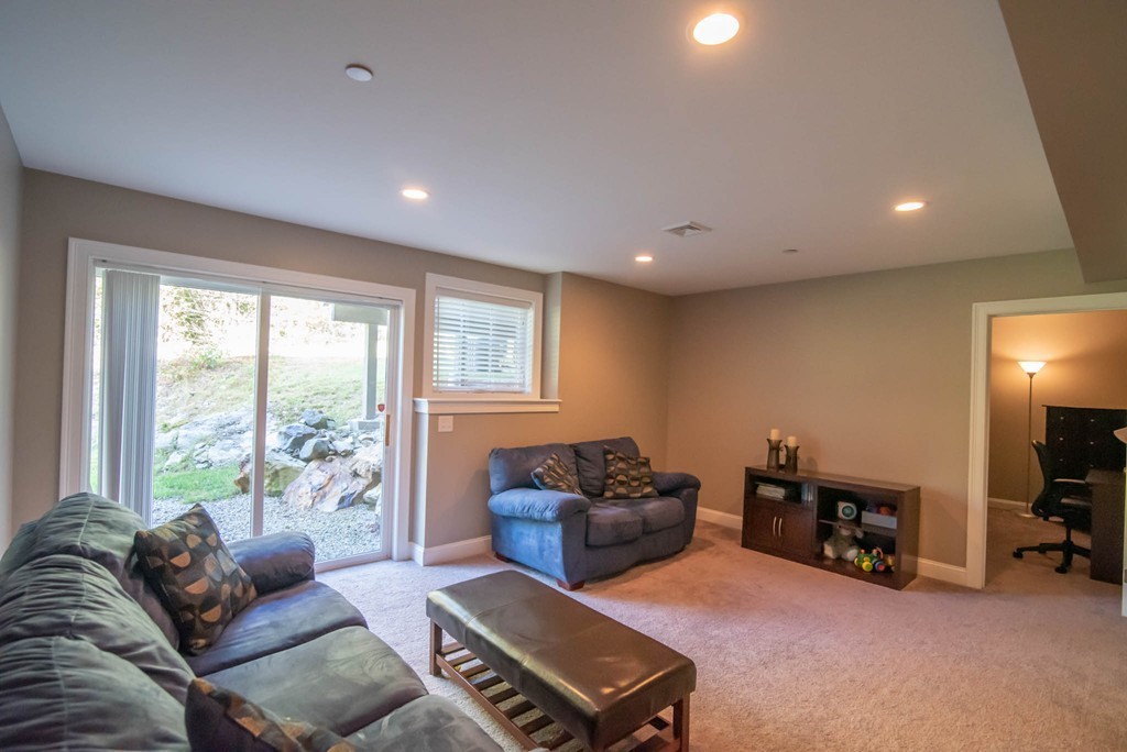 222 Villager Road, Unit 222 Chester, NH 03036 - Photo 33 of 41