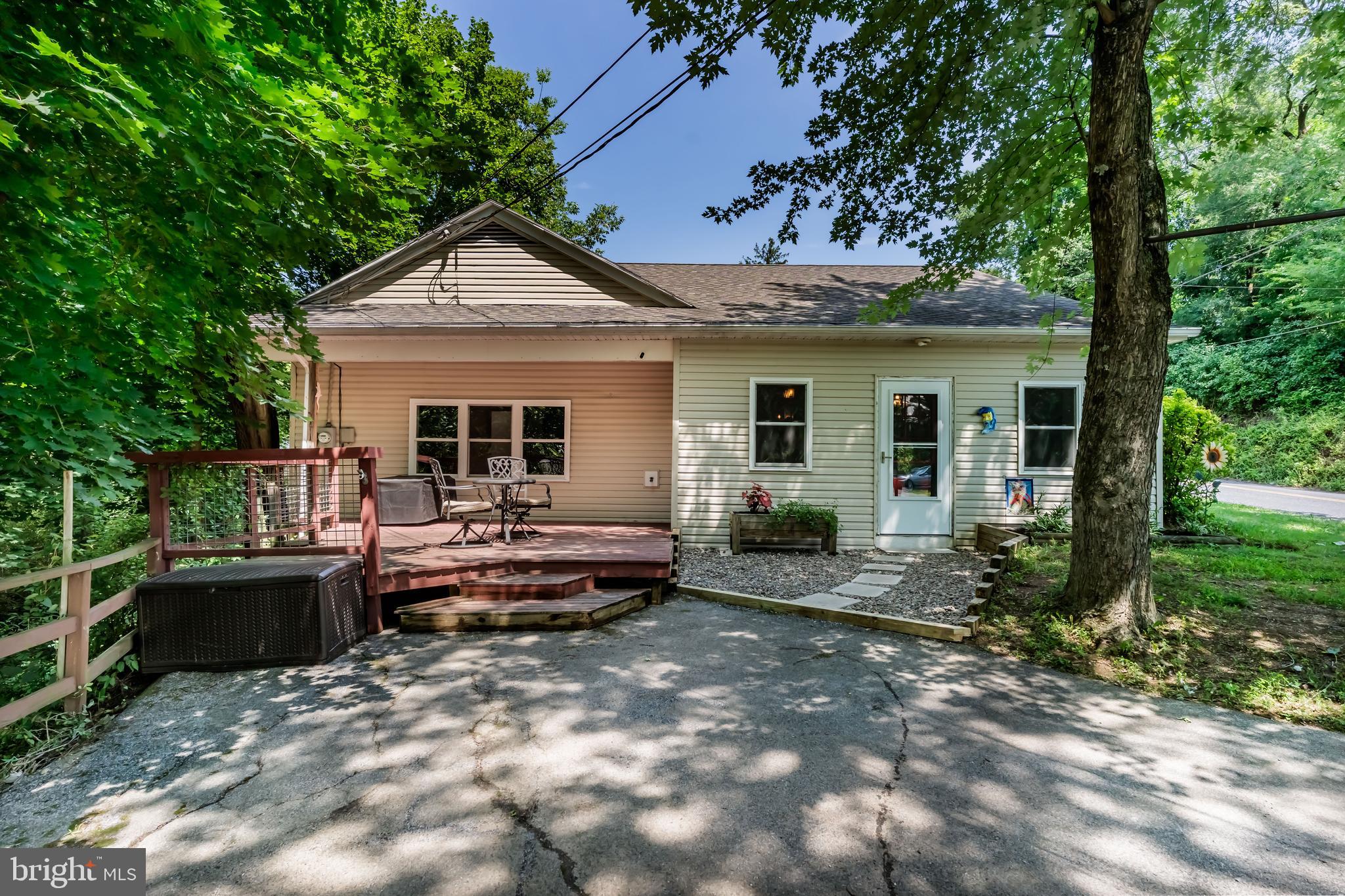 69 Pine Hill Road Enola, PA 17025 - Photo 1 of 29