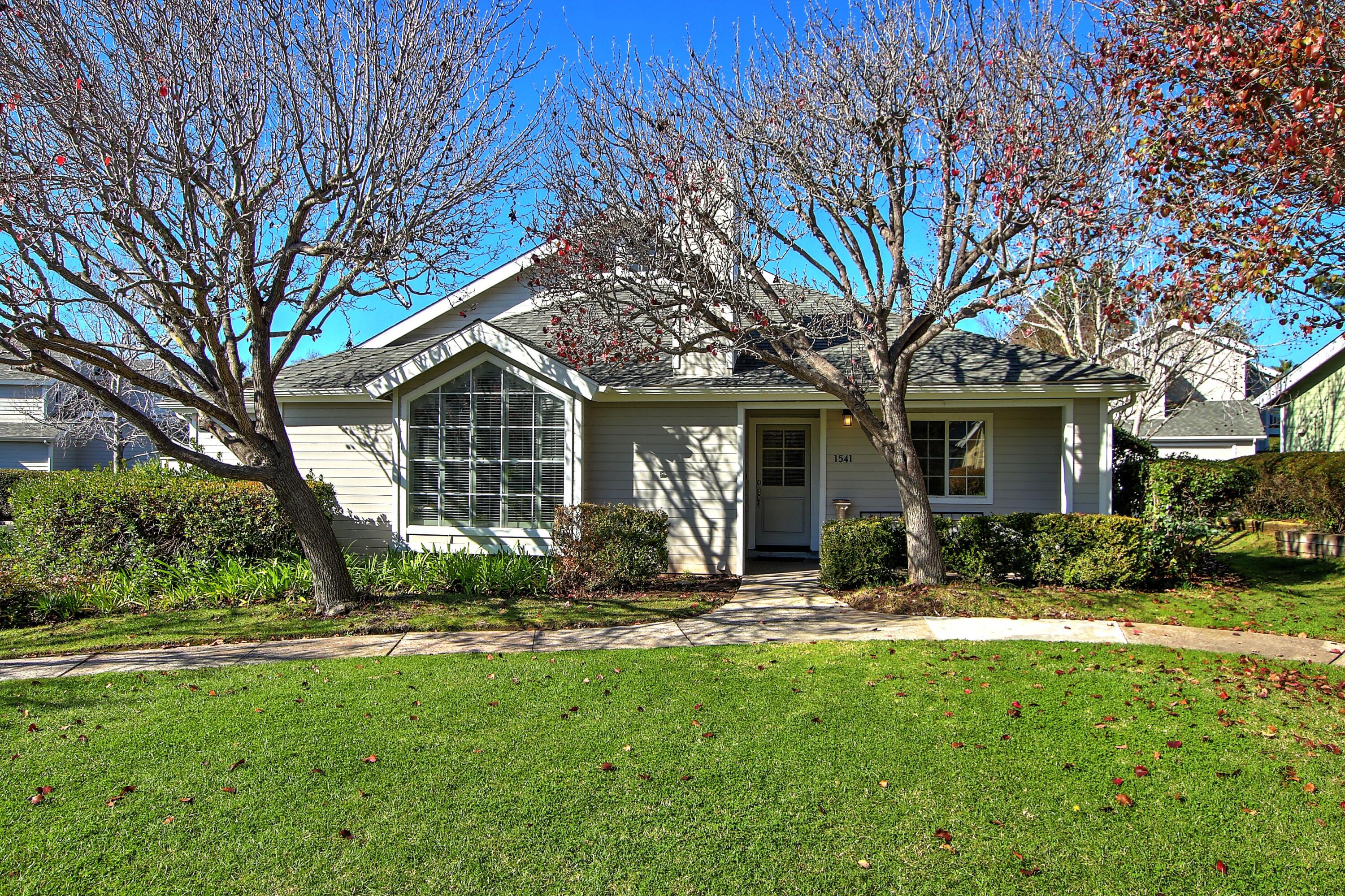 1541 Meadow Circle Carpinteria, CA 93013 - Photo 2 of 36 front view of a house with a yard