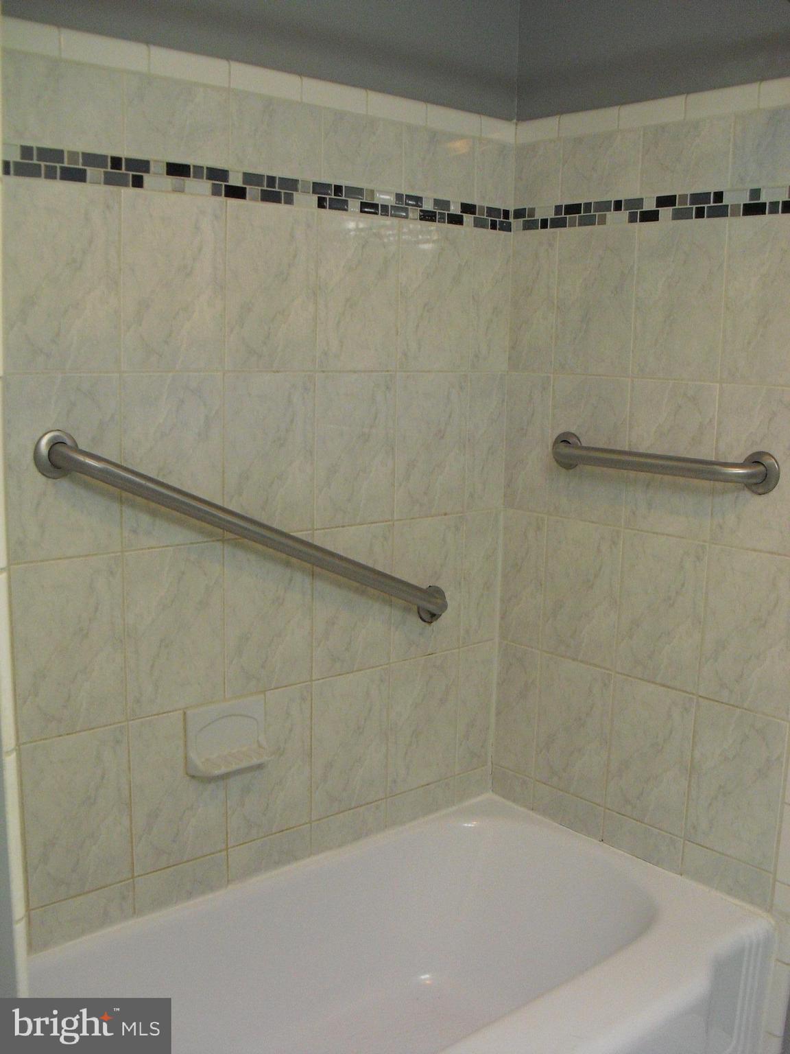 2828 Springfield Road Broomall, PA 19008 - Photo 5 of 6 Gallery Image 5