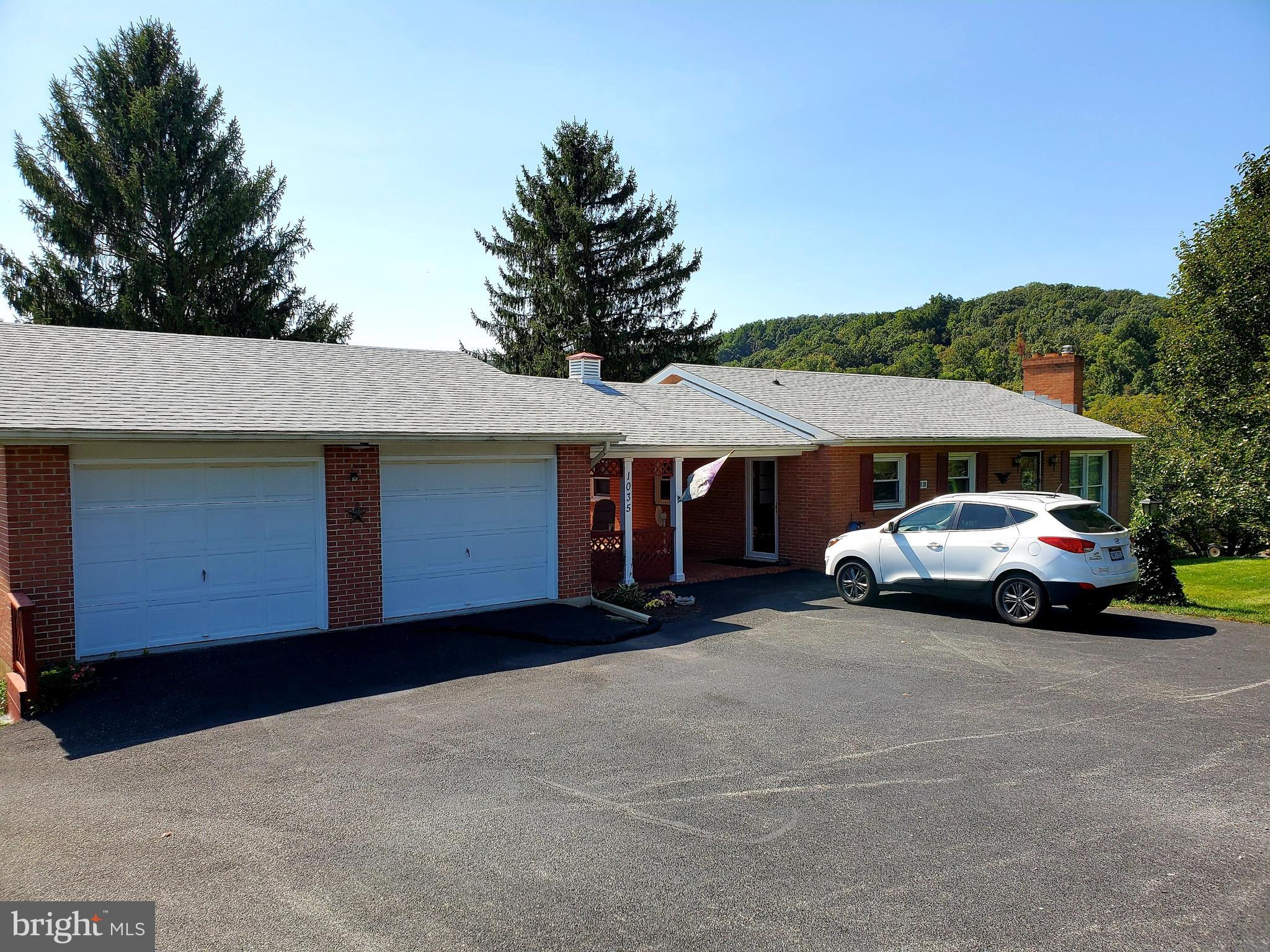 1035 Round Hill Road Winchester, VA 22602 - Photo 1 of 35 Exterior picture