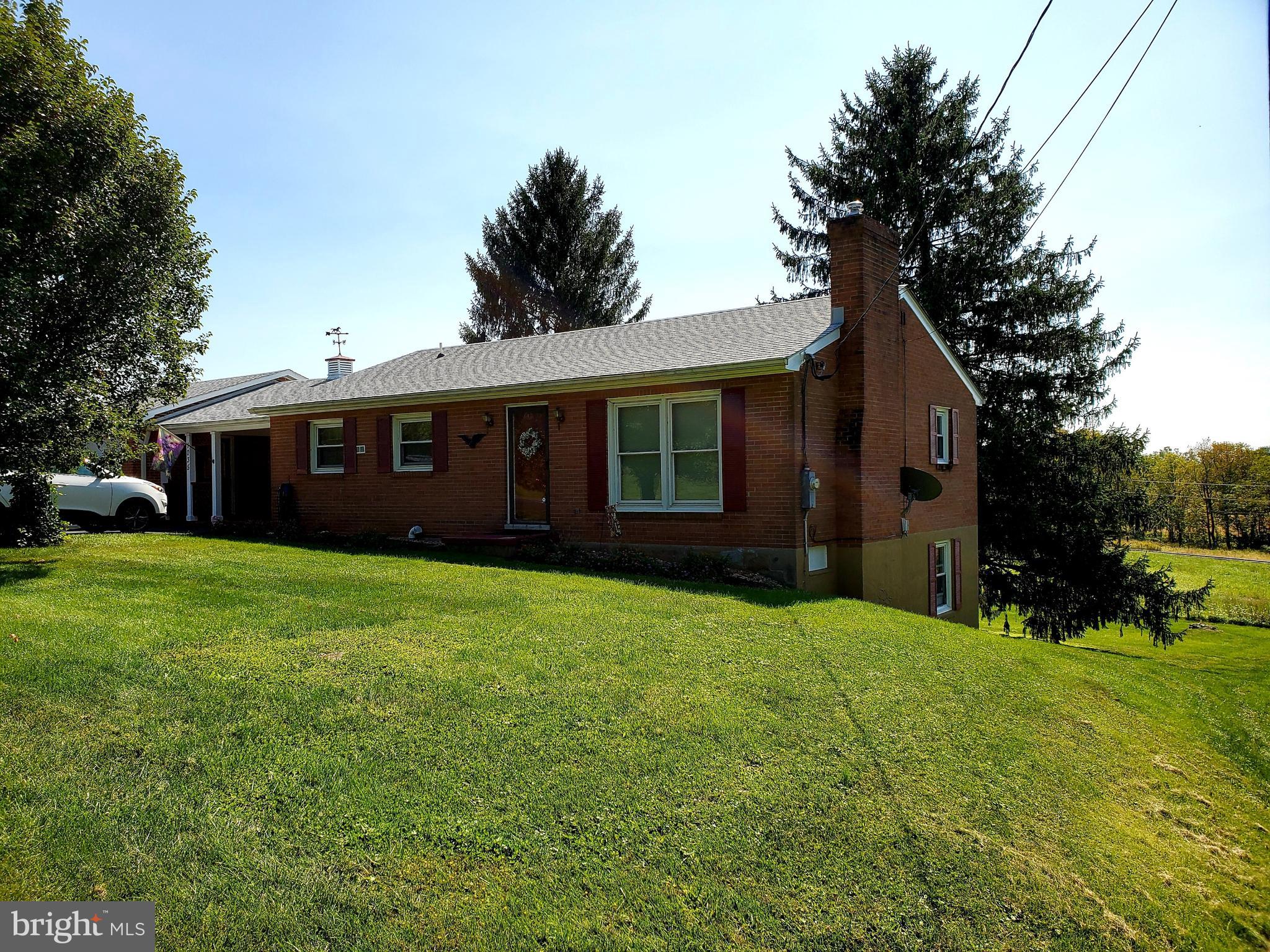 1035 Round Hill Road Winchester, VA 22602 - Photo 2 of 35 All brick rancher