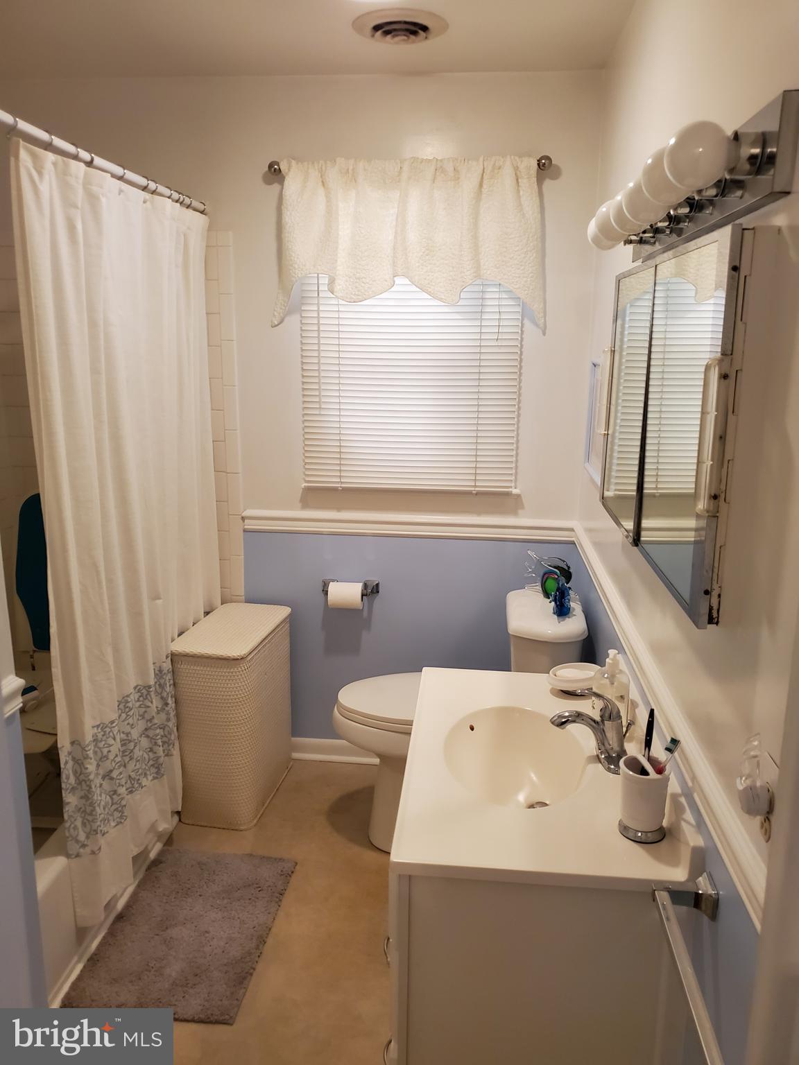 1035 Round Hill Road Winchester, VA 22602 - Photo 14 of 35 main full bathroom