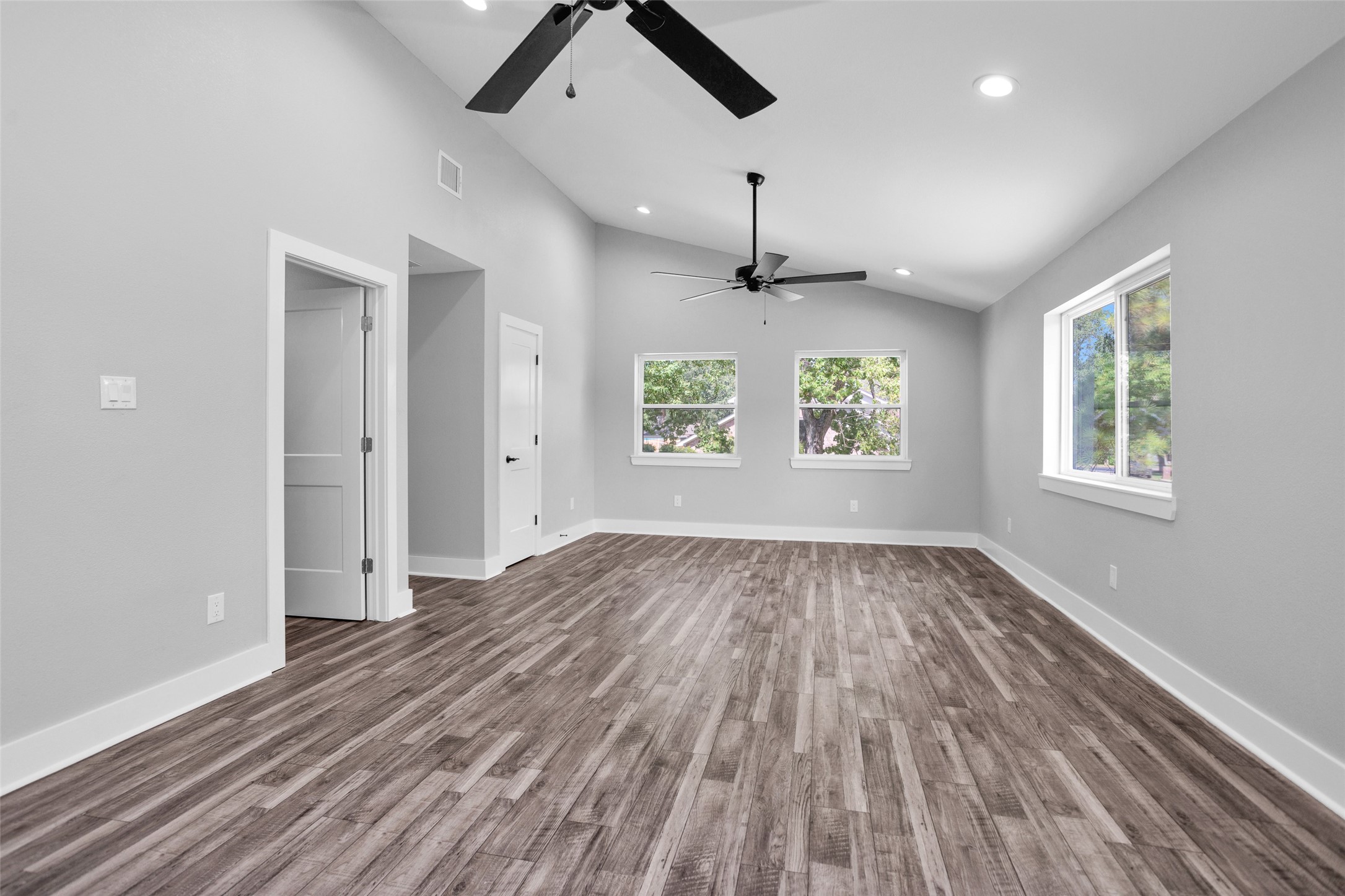 101 April Point Place Conroe, TX 77356 - Photo 16 of 50