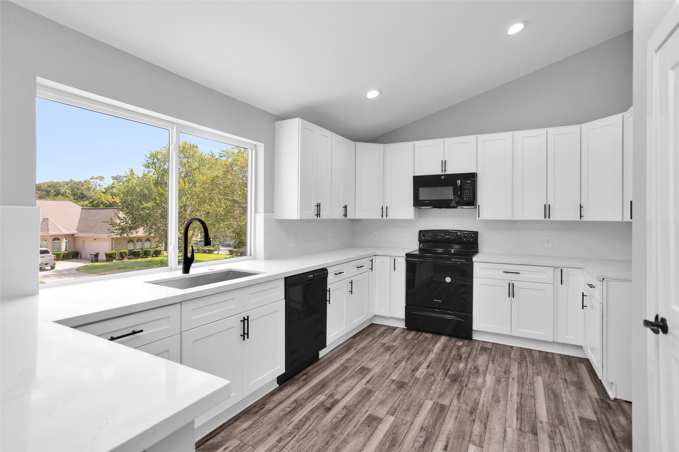 101 April Point Place Conroe, TX 77356 - Photo 21 of 50